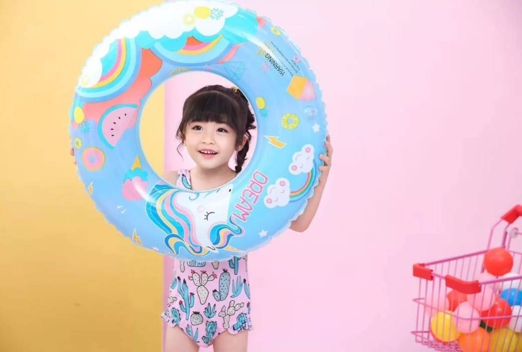 Colac gonflabil, model Unicorn, multicolor, 70 cm