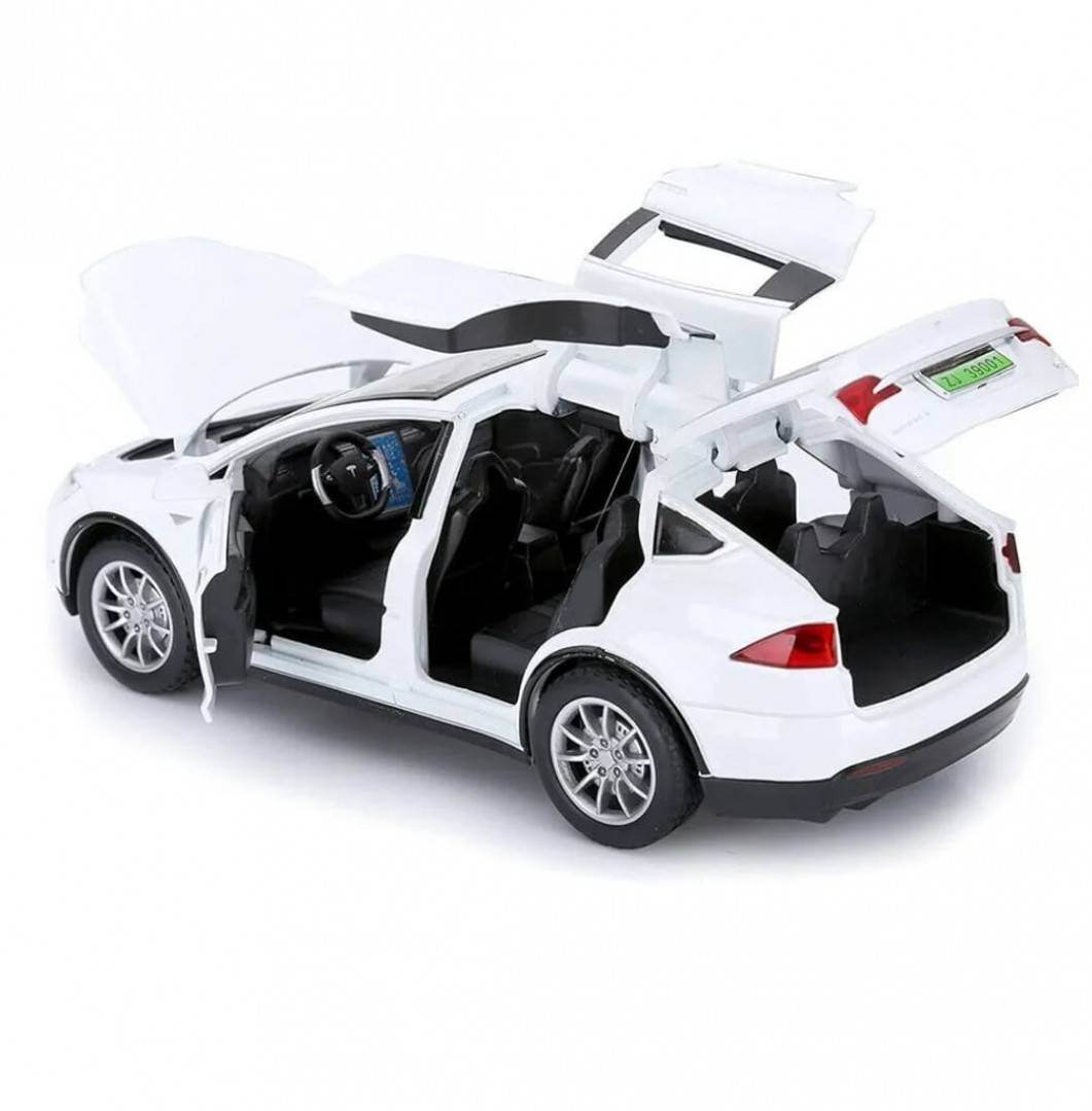  Masinuta metal mecanica, model Tesla X 90D, scara 1:22, sunete, usi mobile, capota mobila, portbagaj mobil, barlad, alb, 22 cm