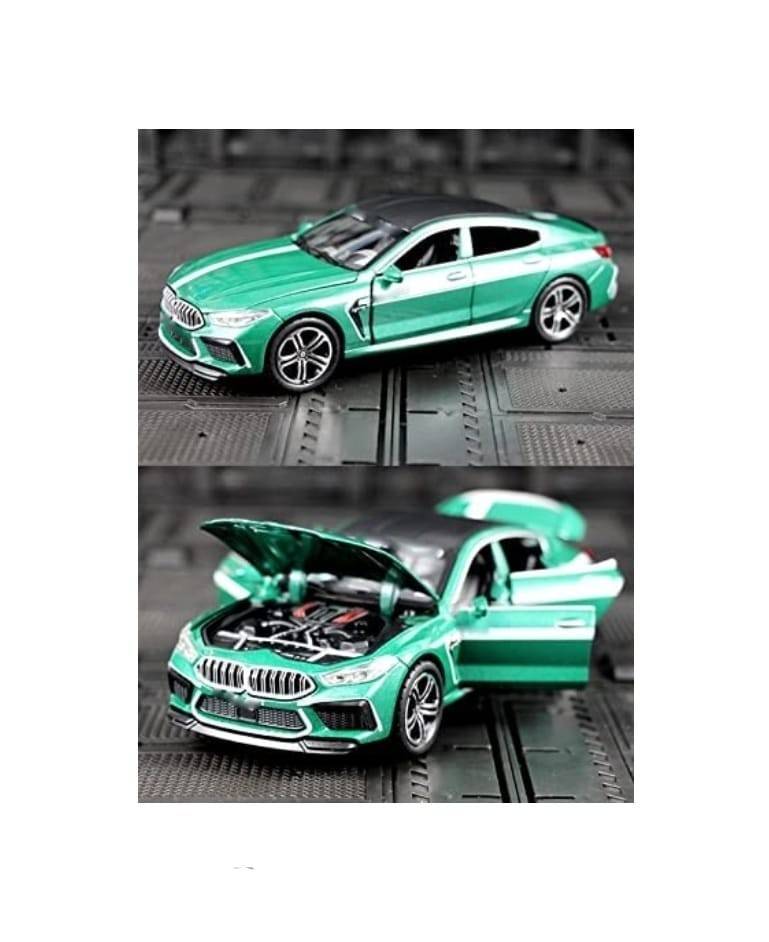 Masinuta metal mecanica, tip BMW M8 MANHART, 3 sunete, usi mobile, capota mobila, portbagaj mobil, verde, 22 cm