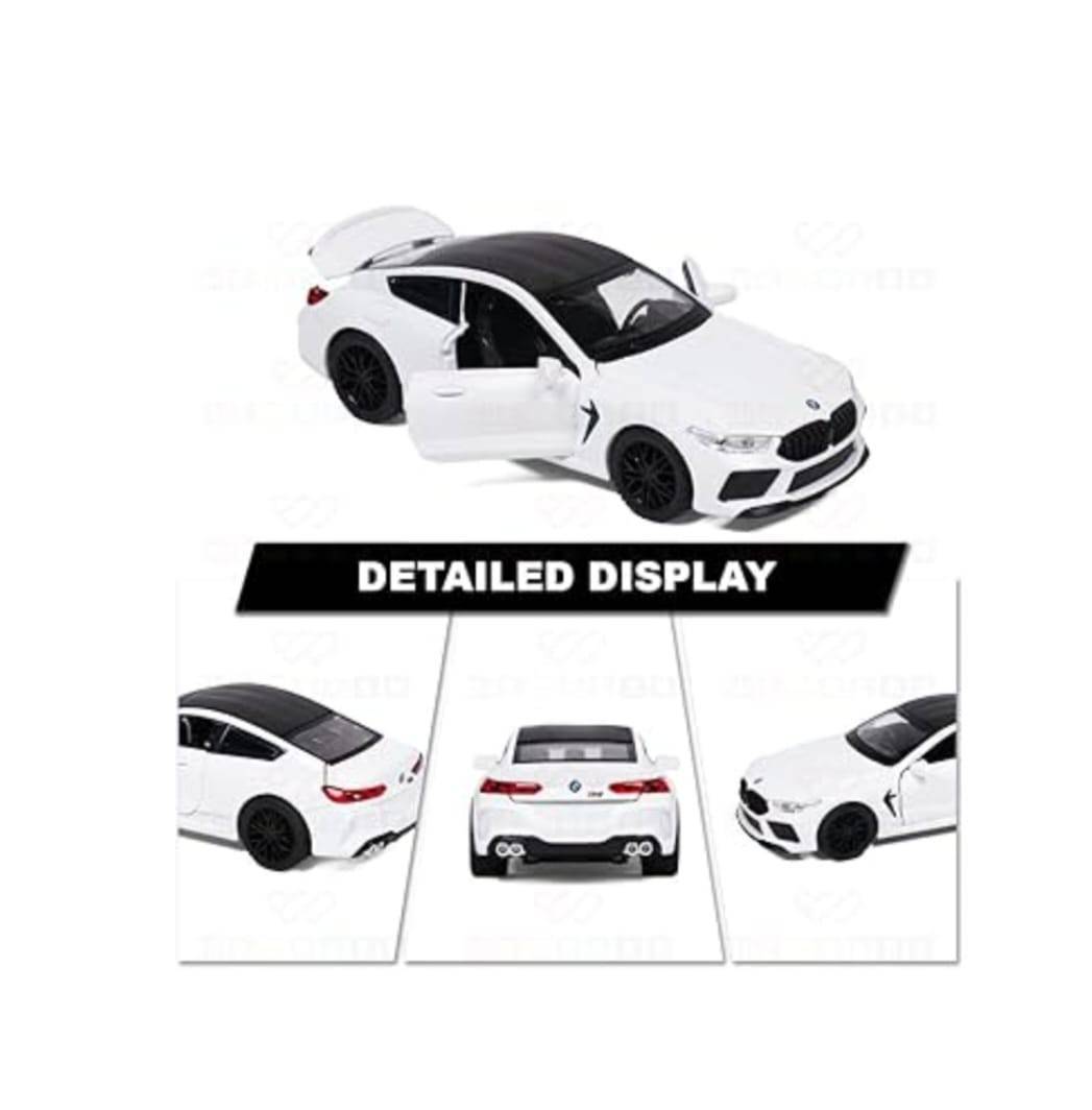 Masinuta metalica mecanica, tip BMW M8 Coupe, scara 1:32, lumini si sunete, usi mobile, capota mobila, portbagajul mobil, alb, 15 cm