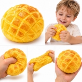 Jucărie Squishy Crunchy, model chiflă Pineapple Bun, 7 cm, antistres, moale și elastică